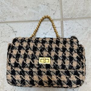 Amazon Black and Tan Houndstooth Shoulder Bag